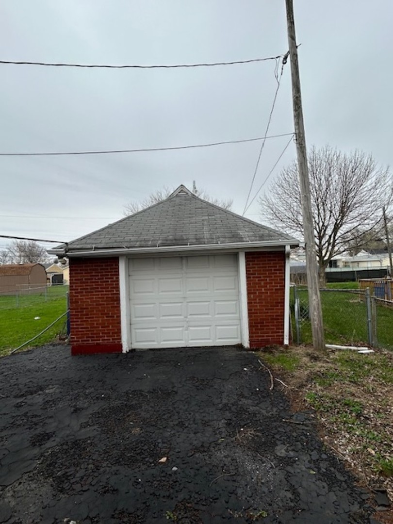 421 4th Street East Milan, IL 61264 - Photo 5 of 12