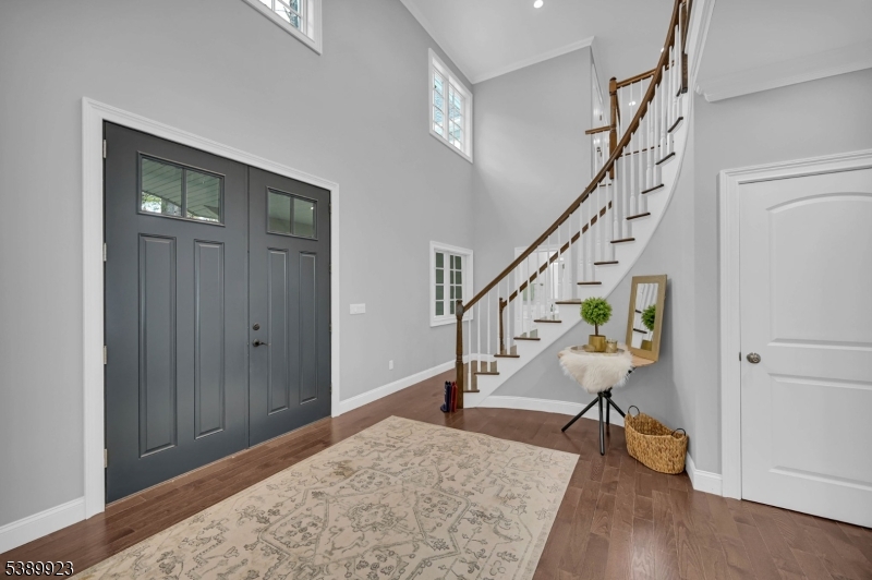 466 White Oak Ridge Road Short Hills, NJ 07078 - Photo 2 of 49 a view of entryway and hall