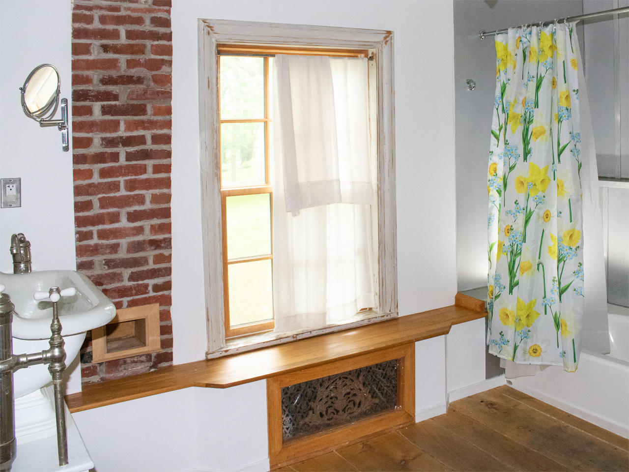 34 Mills Road Newcastle, ME 04553 - Photo 20 of 29 IMG_2284 adj