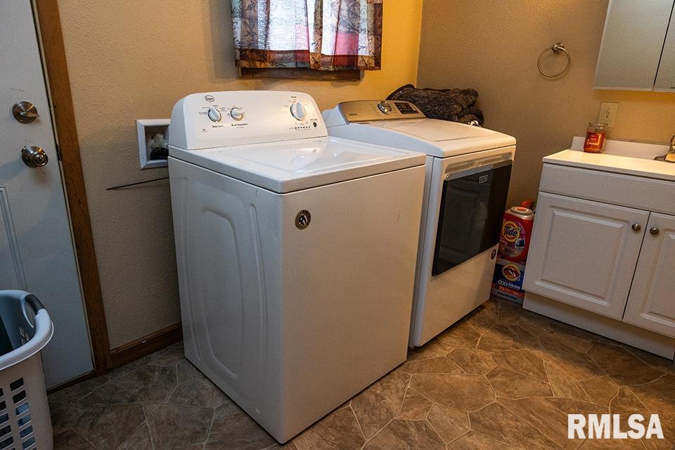 7671 Us Highway Iuka, IL 62849 - Photo 16 of 30