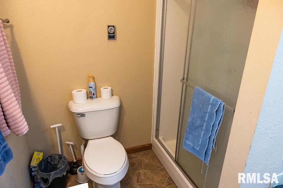 7671 Us Highway Iuka, IL 62849 - Photo 18 of 30