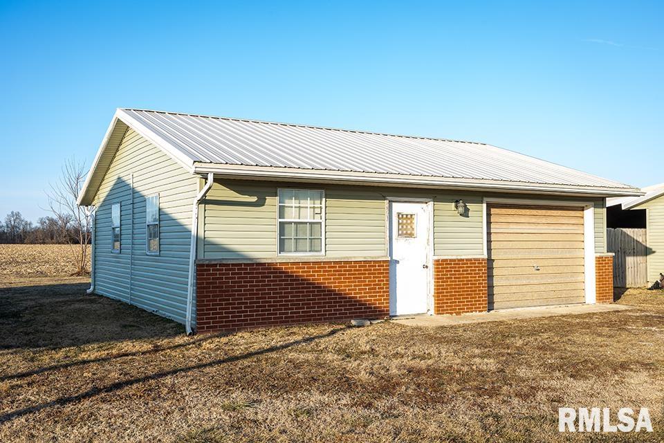 7671 Us Highway Iuka, IL 62849 - Photo 23 of 30