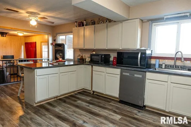 $235,000 | 7671 Us Highway, Iuka, IL 62849