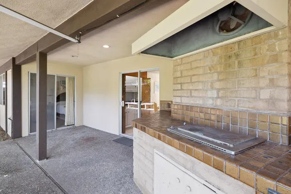 $5,899,000 | 3980 Laguna Blanca Drive, Santa Barbara, CA 93110