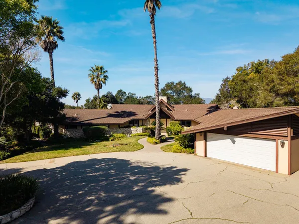 $5,899,000 | 3980 Laguna Blanca Drive, Santa Barbara, CA 93110