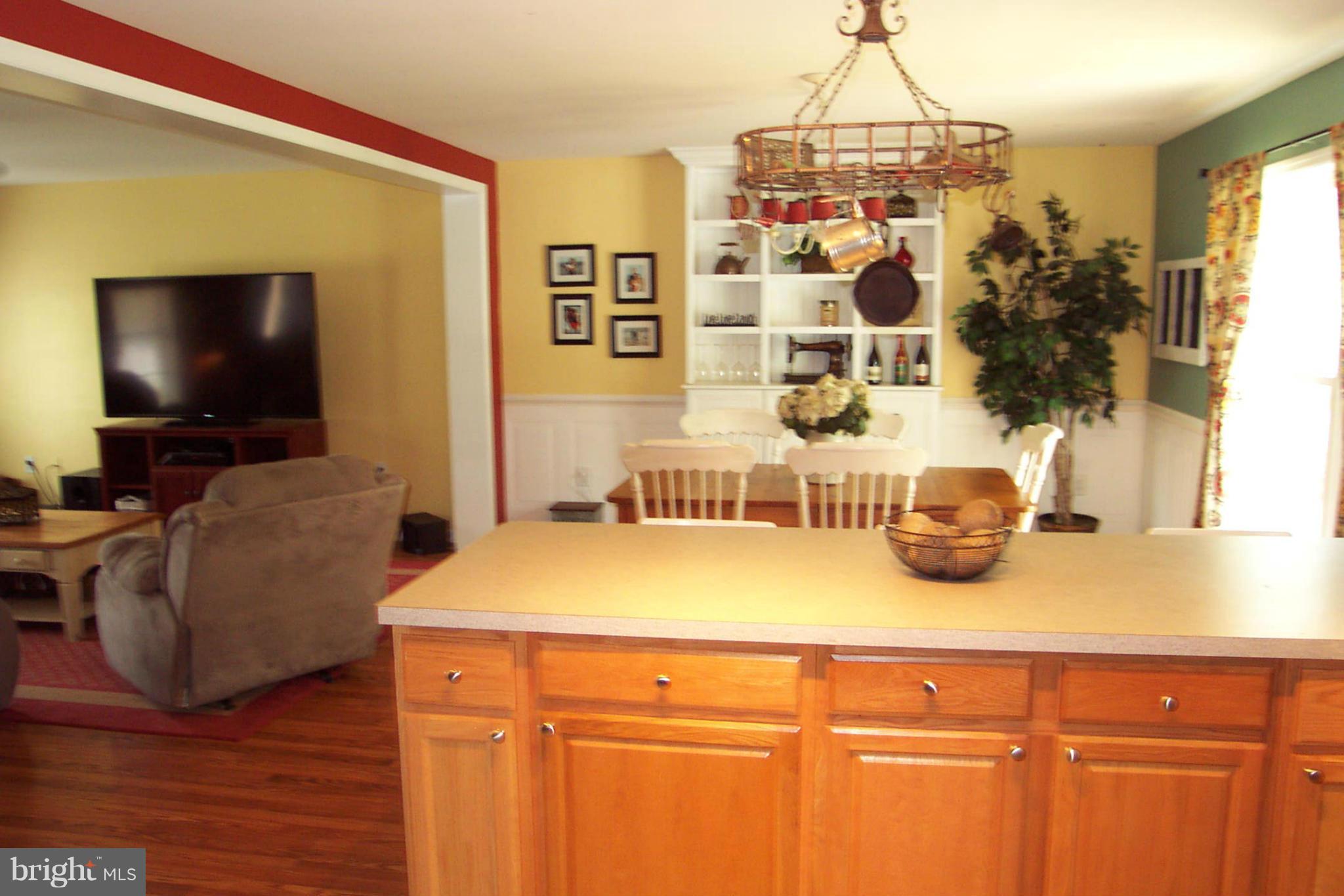 21068 Haven Road Rock Hall, MD 21661 - Photo 7 of 13 Dining Room
