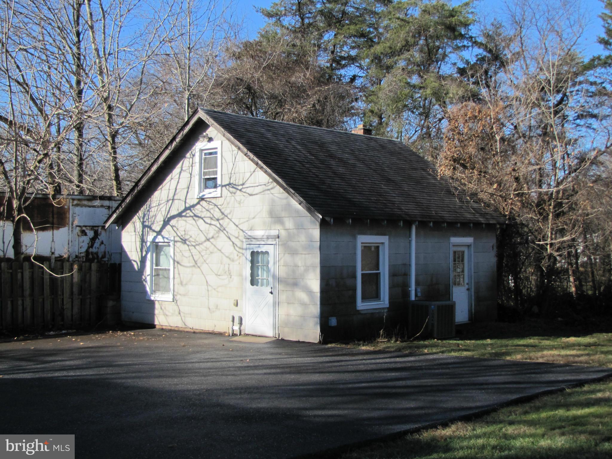 9566 North Laurel Road Laurel, MD 20723 - Photo 19 of 24 Work Shop