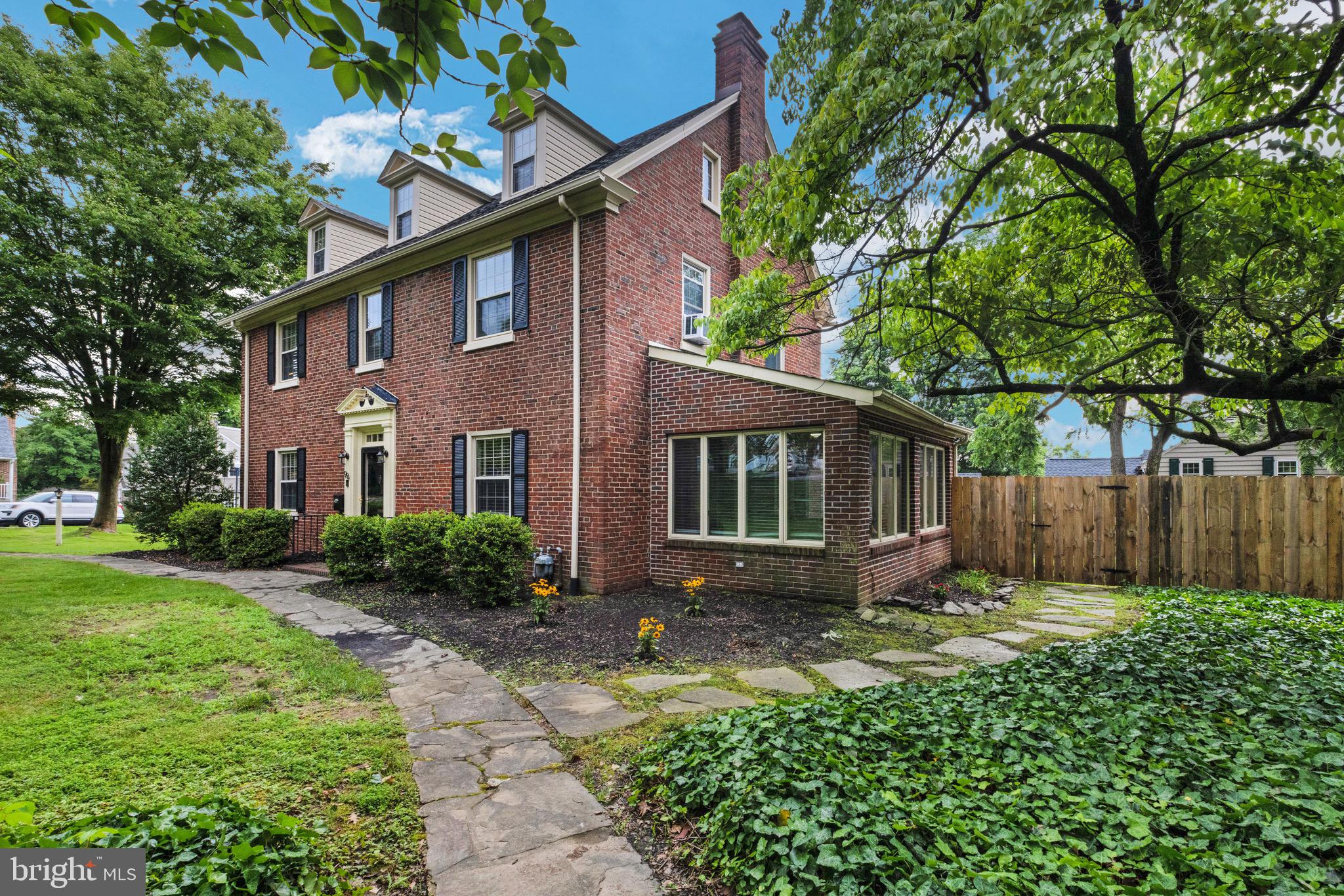 98 N Road Wilmington, DE 19809 - Photo 3 of 51 Gallery Image 3