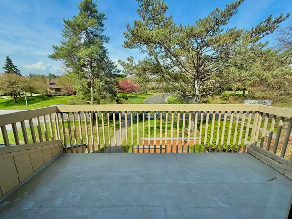 $250,000 | 1651 South Hill Boulevard, Bloomfield Hills, MI 48304