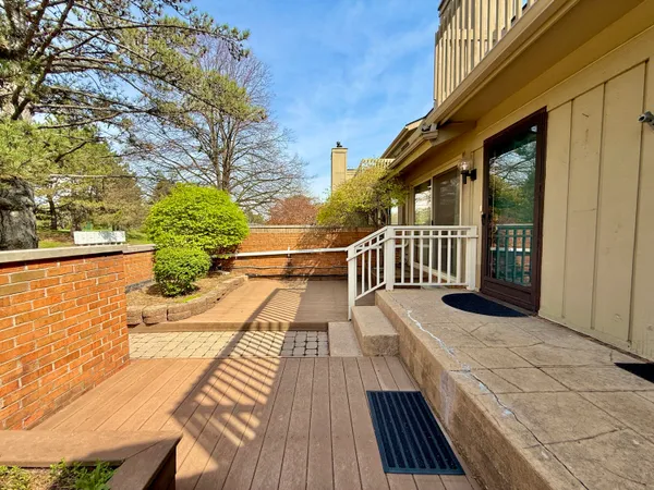 $250,000 | 1651 South Hill Boulevard, Bloomfield Hills, MI 48304