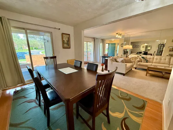 $250,000 | 1651 South Hill Boulevard, Bloomfield Hills, MI 48304