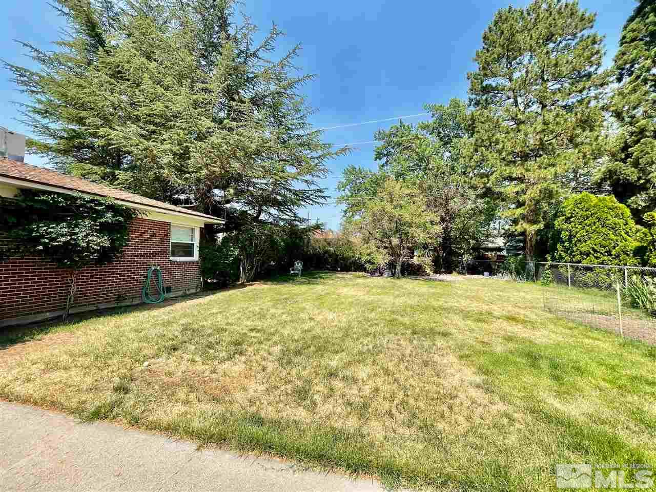 1175 Brown Street Reno, NV 89509 - Photo 26 of 31 Photo 27