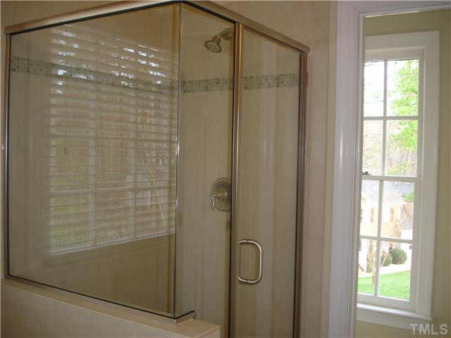 1104 Canoga Place Raleigh, NC 27615 - Photo 15 of 25 Master Bath/Spa