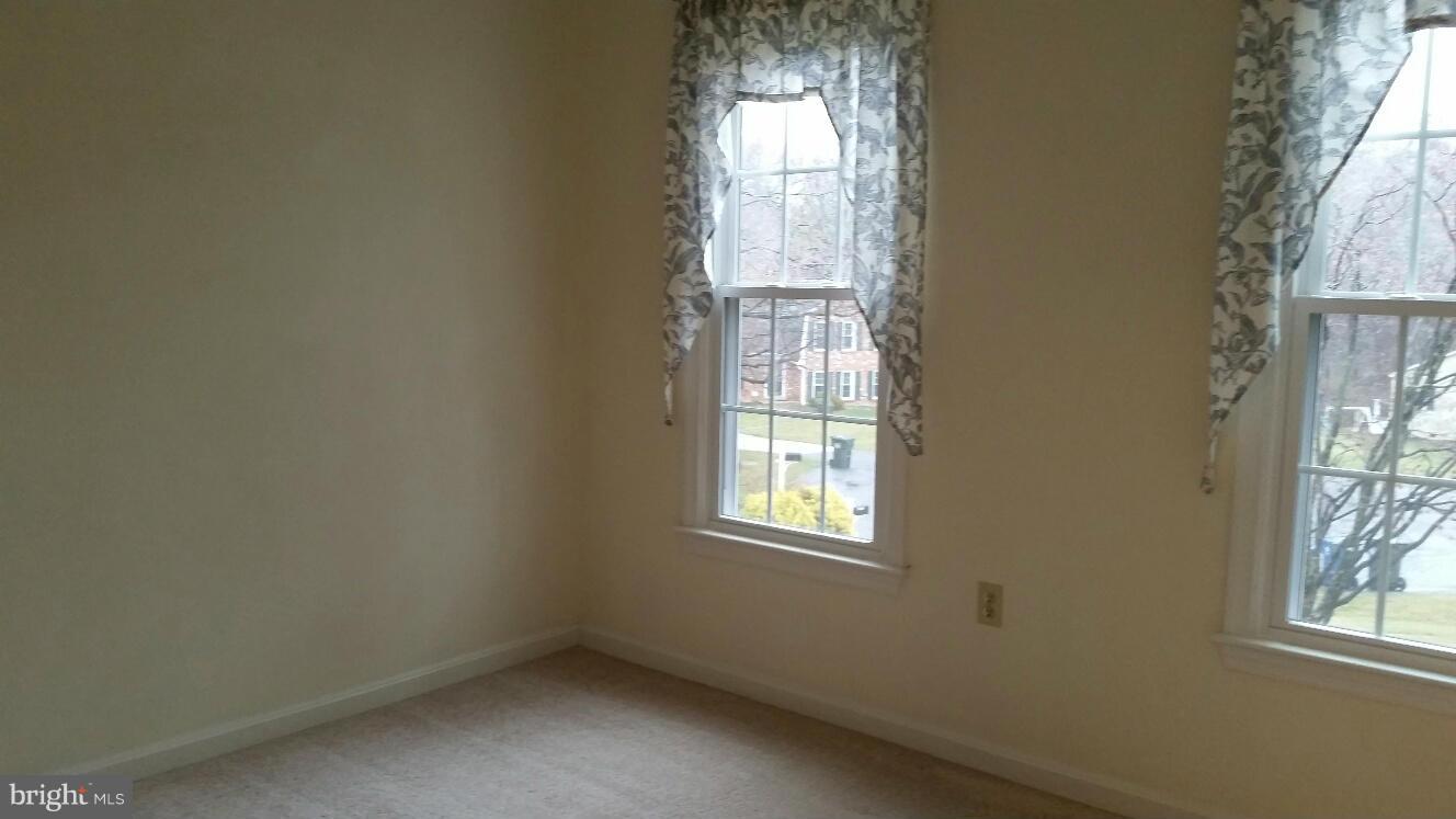 2740 Hill Road Vienna, VA 22181 - Photo 12 of 26 Bedroom