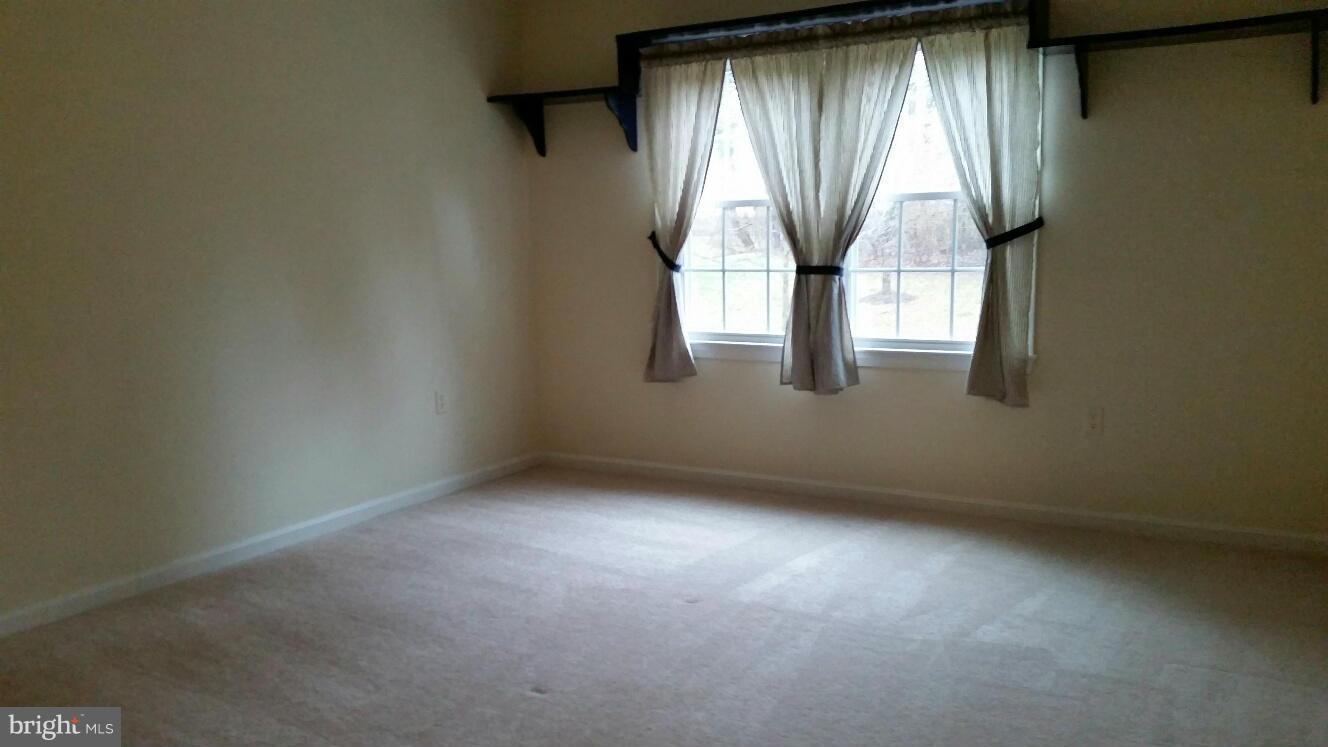2740 Hill Road Vienna, VA 22181 - Photo 16 of 26 Bedroom