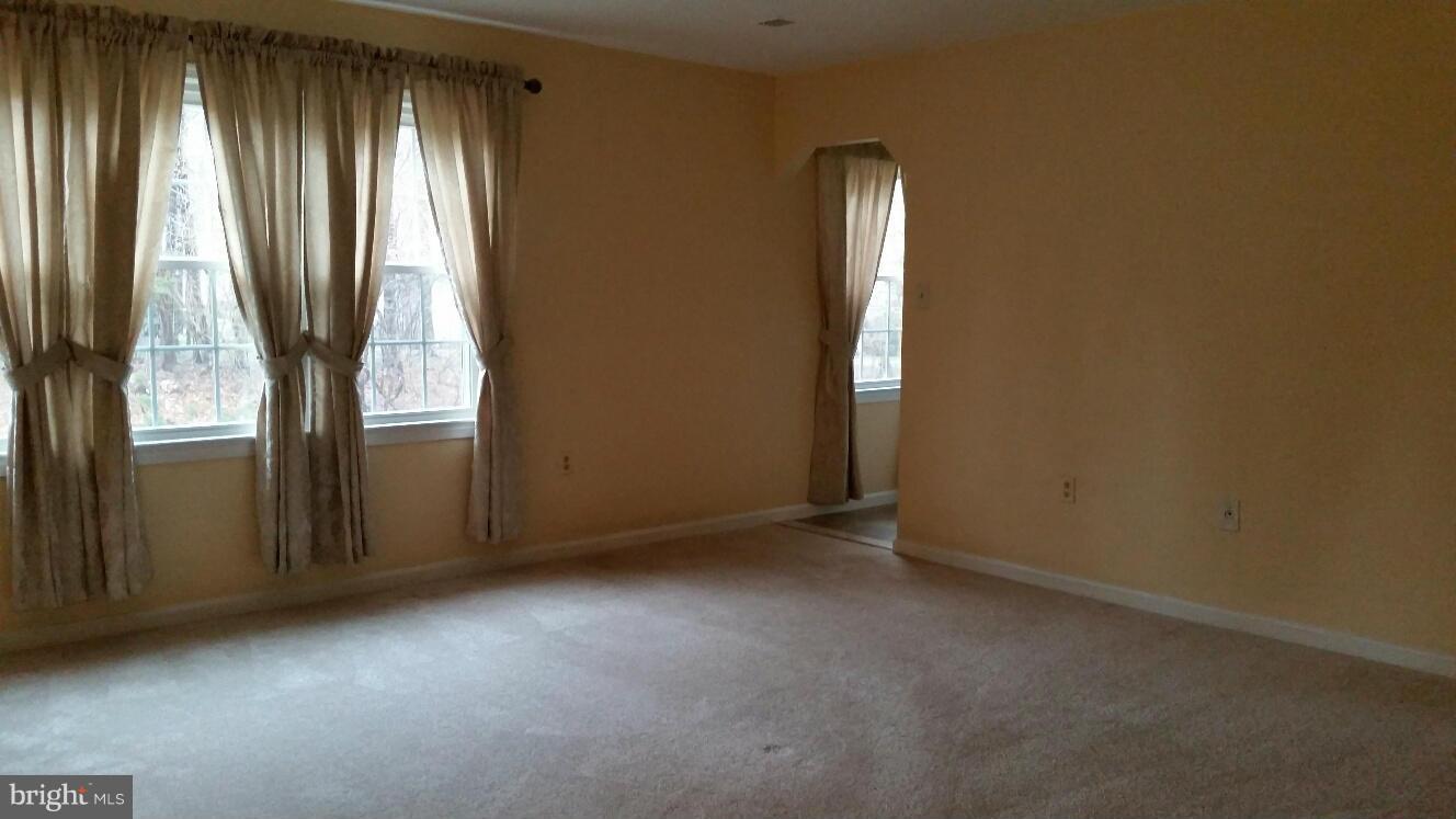 2740 Hill Road Vienna, VA 22181 - Photo 19 of 26 Bedroom (Master)