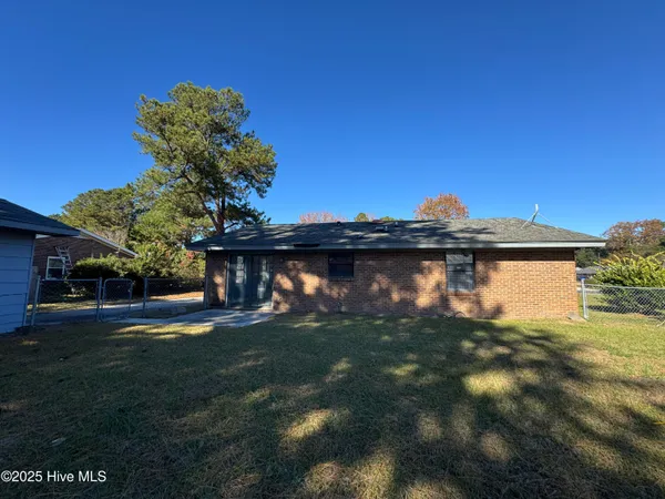 $1,699 | 309 Cardiff Road, Castle Hayne, NC 28429