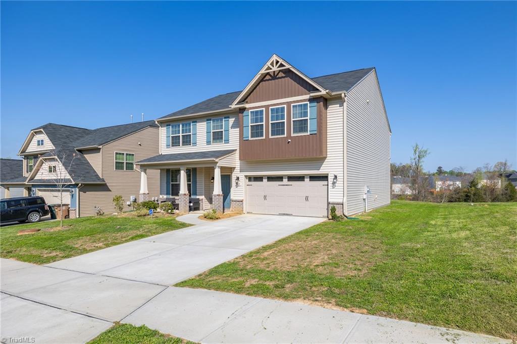 3637 Link Road Greensboro, NC 27405 - Photo 4 of 36 Gallery Image 4