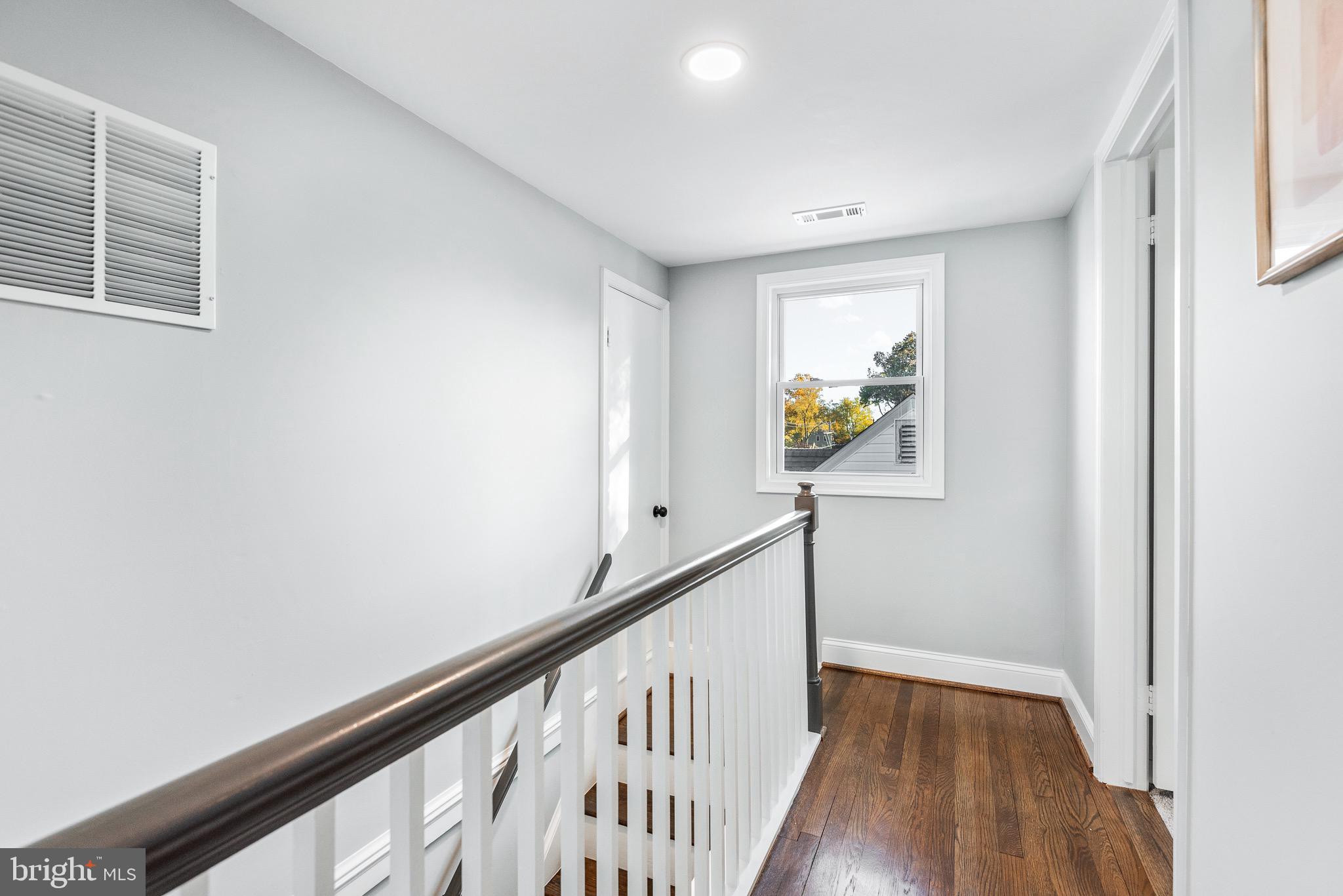 10806 Inwood Avenue Silver Spring, MD 20902 - Photo 26 of 36 Gallery Image 26