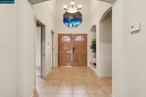 $1,195,000 | 5666 Oakmont Court, Discovery Bay, CA 94505