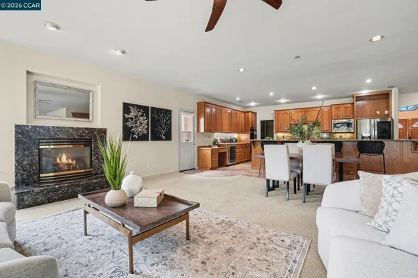 $1,195,000 | 5666 Oakmont Court, Discovery Bay, CA 94505