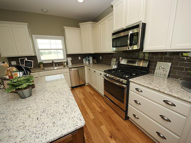 1802 Bird Key Court Hanahan, SC 29410 - Photo 9 of 47 Eagle Landing_McCall II_Kitchen3
