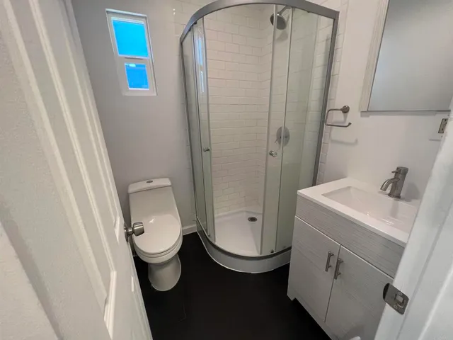 $1,900 | 2641 A Street, San Diego, CA 92102