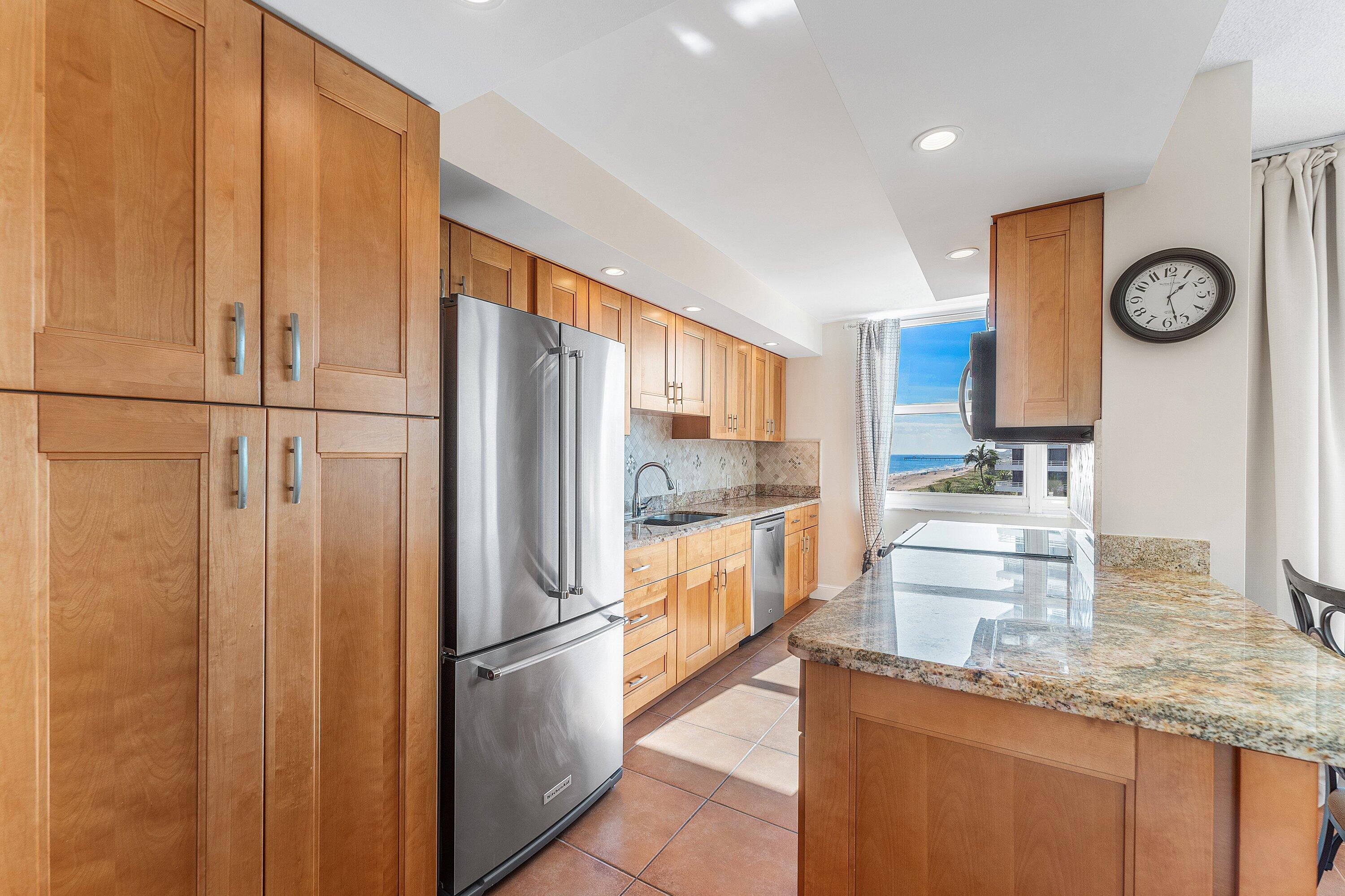 1200 South Ocean Boulevard, Unit 6B Boca Raton, FL 33432 - Photo 14 of 57 017-1200SouthOceanBoulevard-6B-BocaRaton