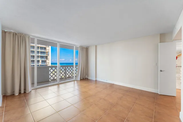 $4,750 | 1200 South Ocean Boulevard, Unit 6B, Boca Raton, FL 33432