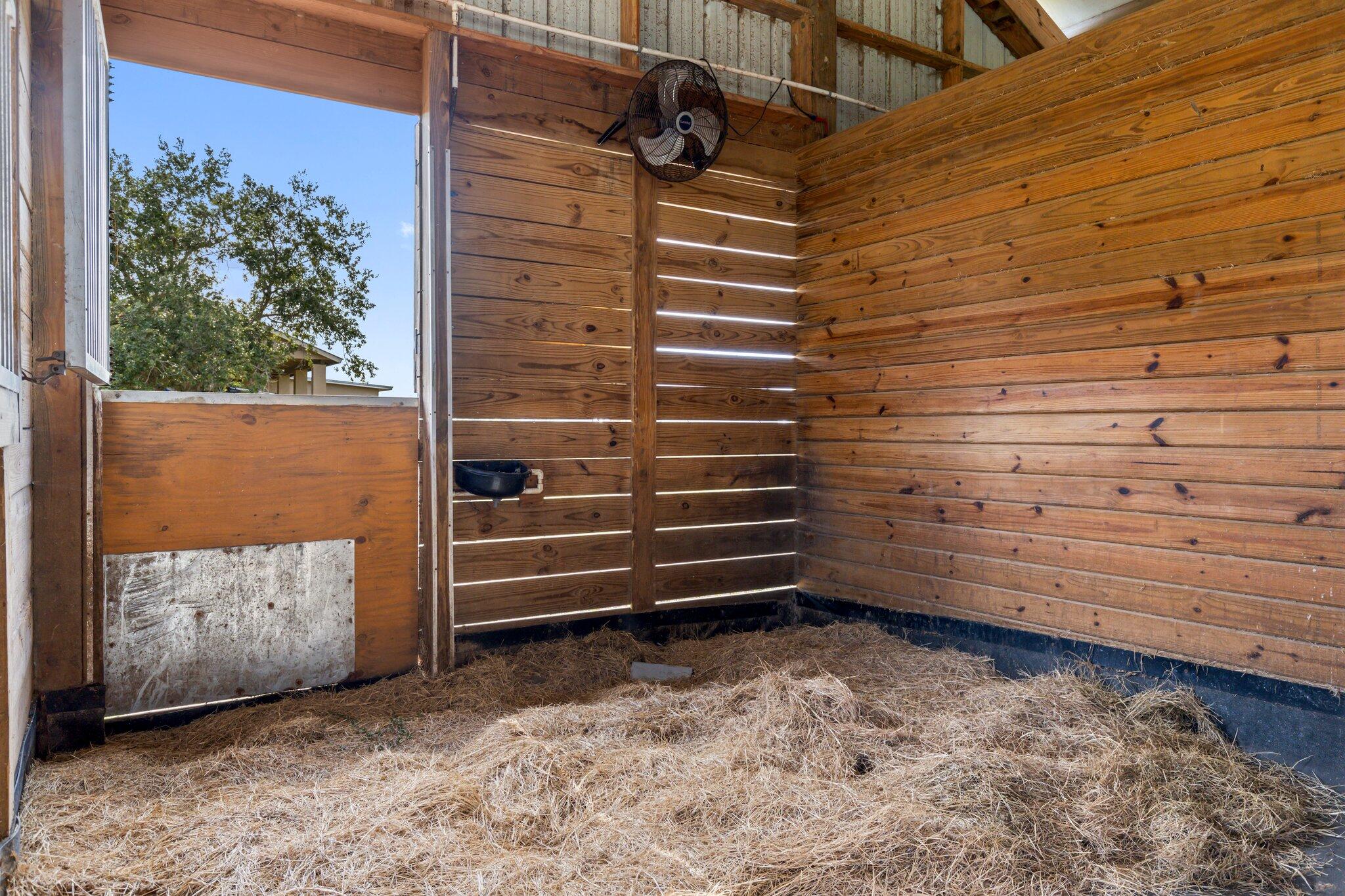 9850 Muller Road Fort Pierce, FL 34945 - Photo 43 of 52 48-web-or-mls-0V8A7879