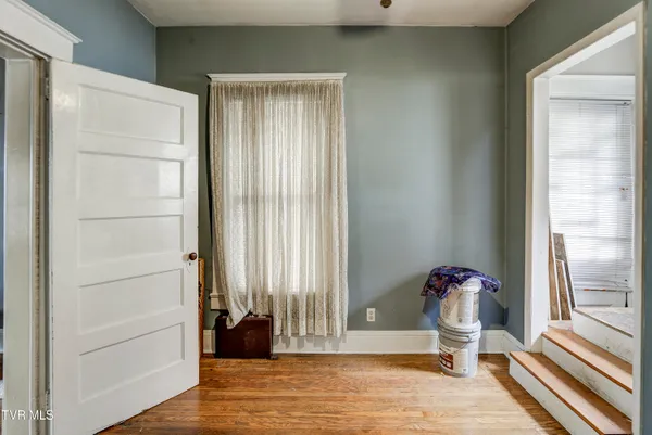 $159,900 | 124 North Elm Avenue, Erwin, TN 37650