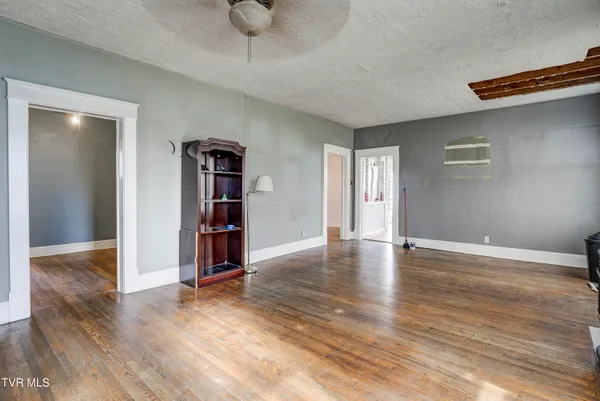 $159,900 | 124 North Elm Avenue, Erwin, TN 37650