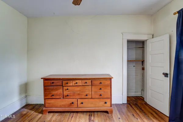 $159,900 | 124 North Elm Avenue, Erwin, TN 37650