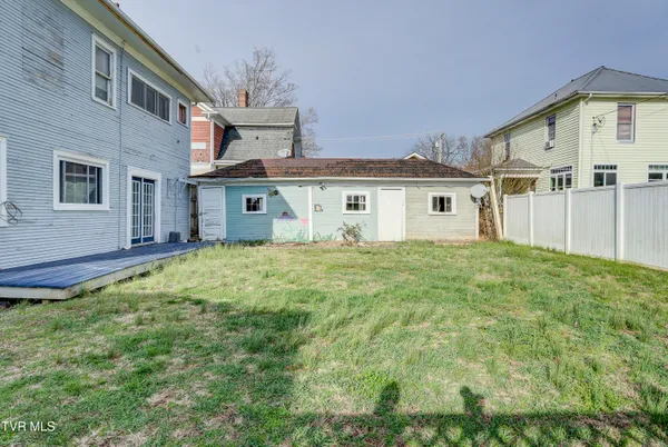 $159,900 | 124 North Elm Avenue, Erwin, TN 37650