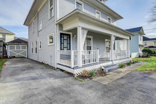 $159,900 | 124 North Elm Avenue, Erwin, TN 37650