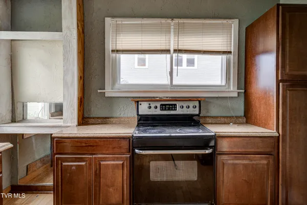 $159,900 | 124 North Elm Avenue, Erwin, TN 37650