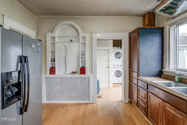 $159,900 | 124 North Elm Avenue, Erwin, TN 37650