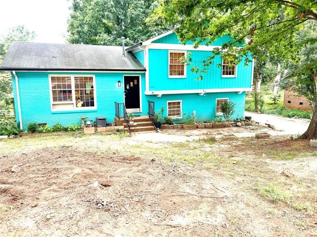 $325,000 | 6708 Lynmont Drive, Charlotte, NC 28212