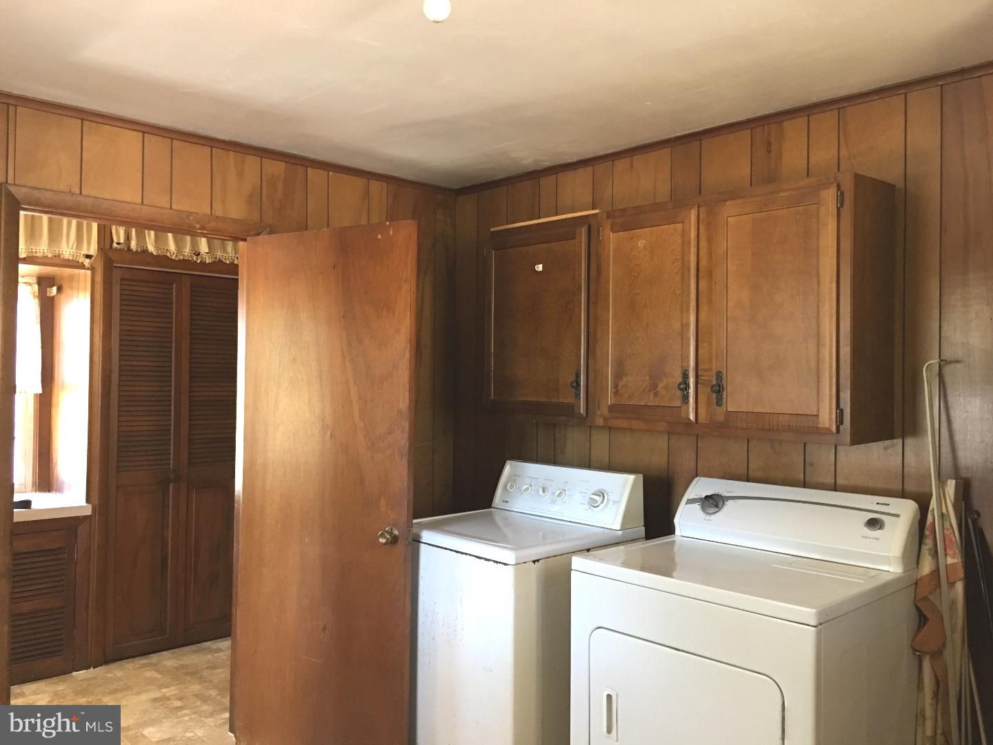 1172 Chew Road Waterford Works, NJ 08089 - Photo 8 of 24 Laundry Room