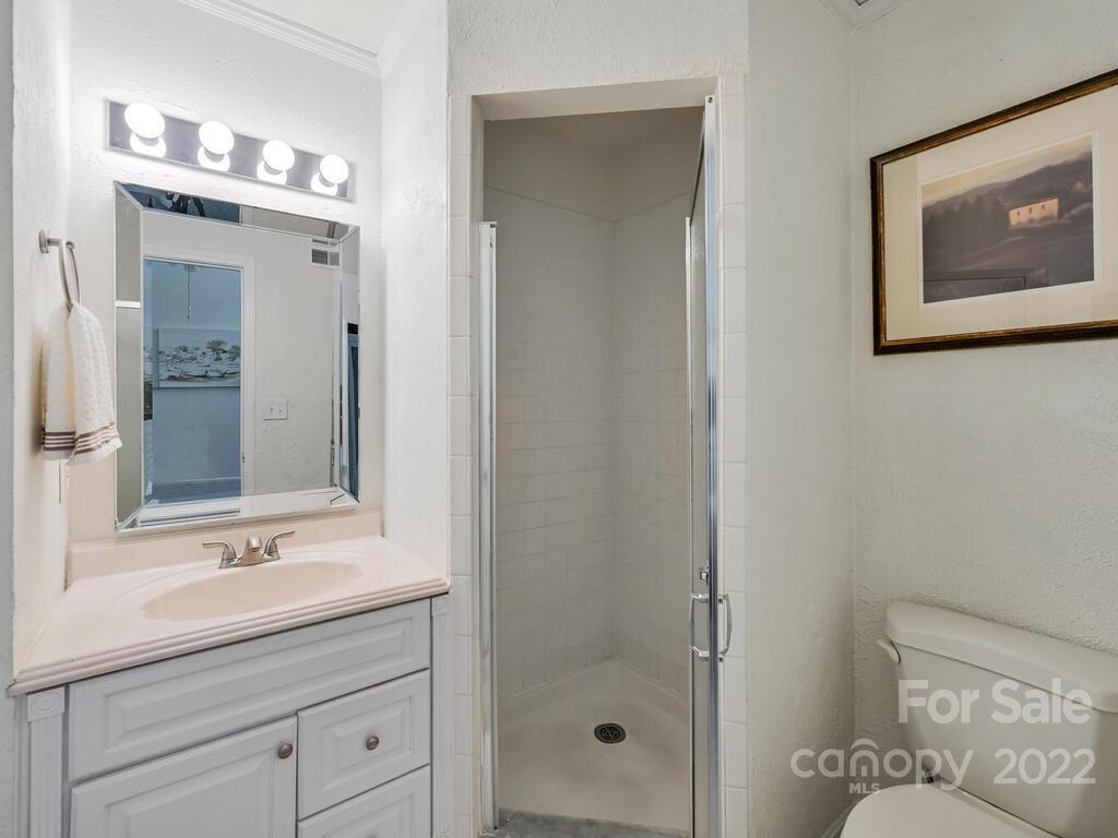16 Maple Ridge Lane Asheville, NC 28806 - Photo 14 of 26 Gallery Image 14