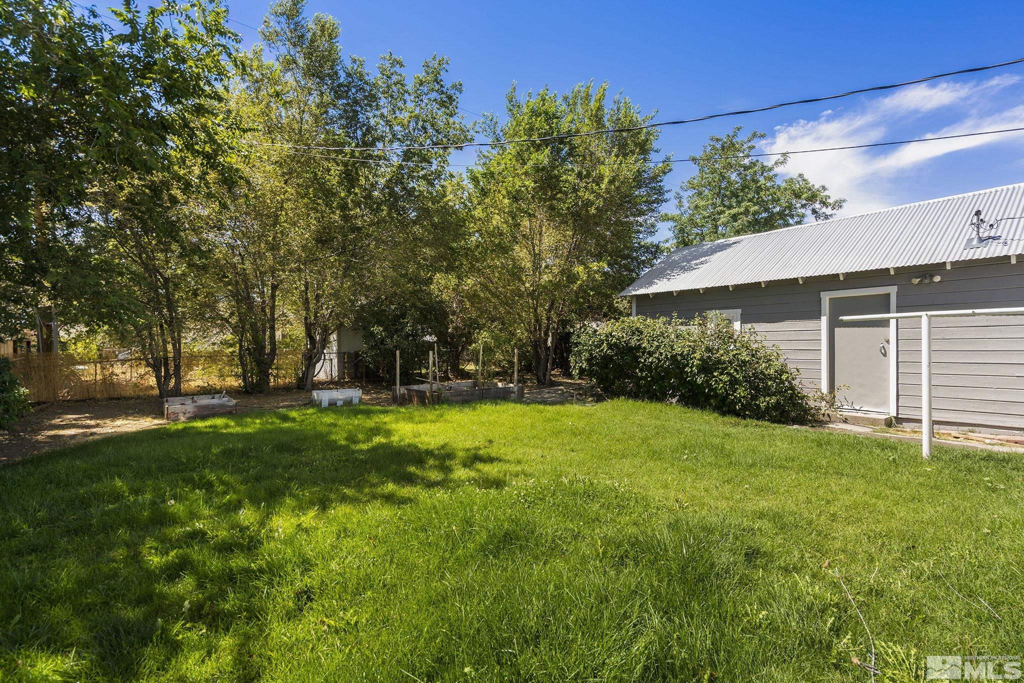 971 Lester Avenue Reno, NV 89502 - Photo 14 of 15 a view of backyard with green space