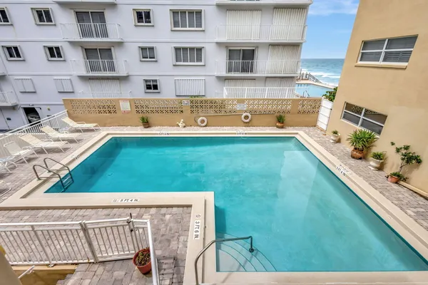 $1,850 | 4500 South Ocean Boulevard, Unit 210, South Palm Beach, FL 33480