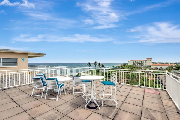 $1,850 | 4500 South Ocean Boulevard, Unit 210, South Palm Beach, FL 33480