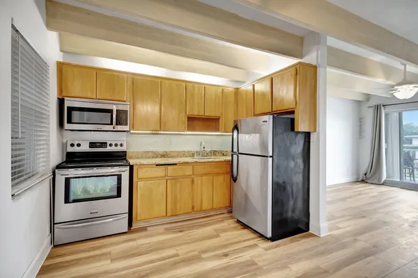 $1,850 | 4500 South Ocean Boulevard, Unit 210, South Palm Beach, FL 33480