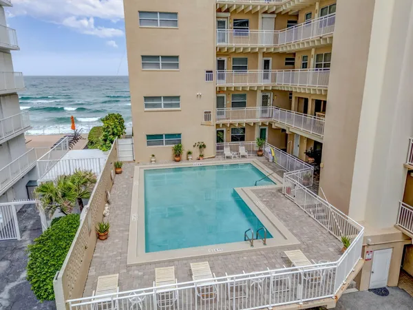 $1,850 | 4500 South Ocean Boulevard, Unit 210, South Palm Beach, FL 33480