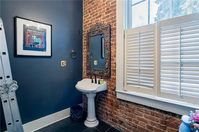 $399,000 | 820 Spain Street, Unit 6, New Orleans, LA 70117