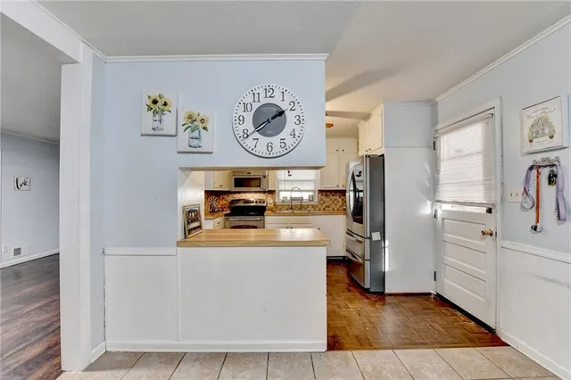 $390,000 | 302 Holly Lane, Gainesville, GA 30501