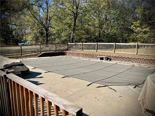 $625,000 | 24650 Hospital Drive, Paola, KS 66071