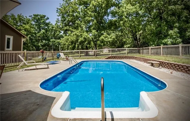 $625,000 | 24650 Hospital Drive, Paola, KS 66071