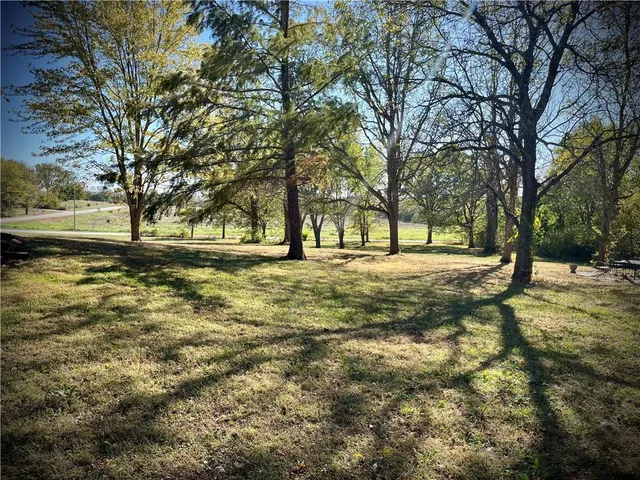 $625,000 | 24650 Hospital Drive, Paola, KS 66071